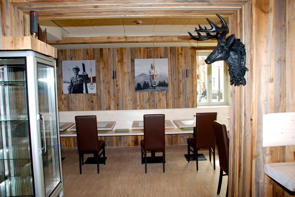 Hezelhof'S Radl-Hotel Wassertrüdingen Extérieur photo