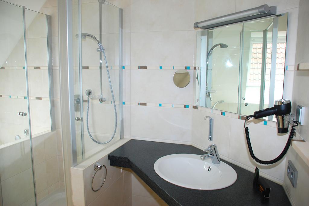 Hezelhof'S Radl-Hotel Wassertrüdingen Chambre photo