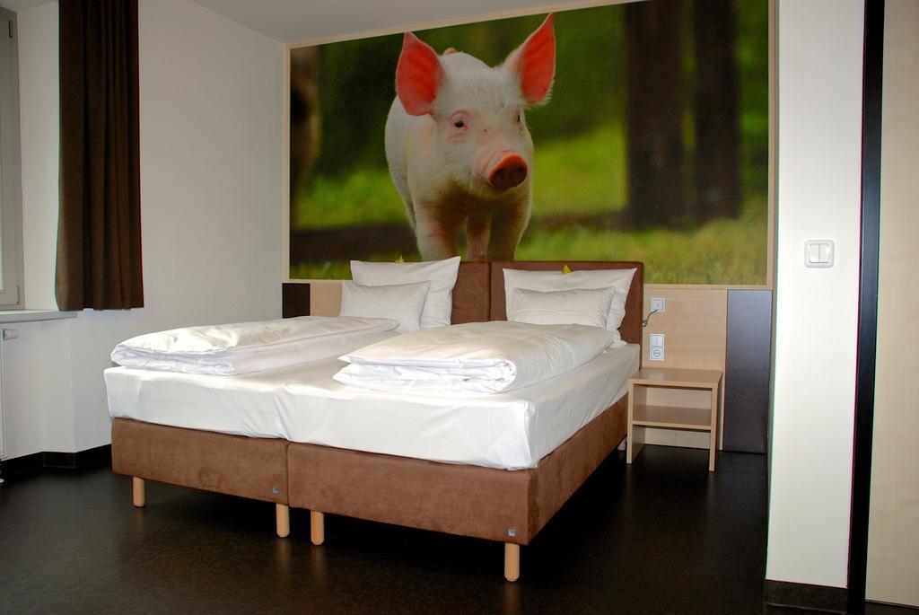 Hezelhof'S Radl-Hotel Wassertrüdingen Chambre photo